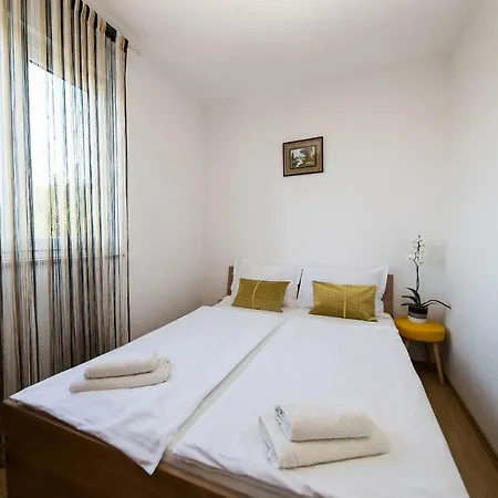 شقة Jordanka تْسْغيكفانِتْسا