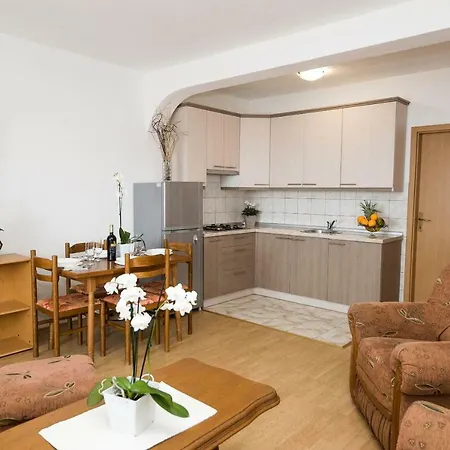 Apartment Jordanka *